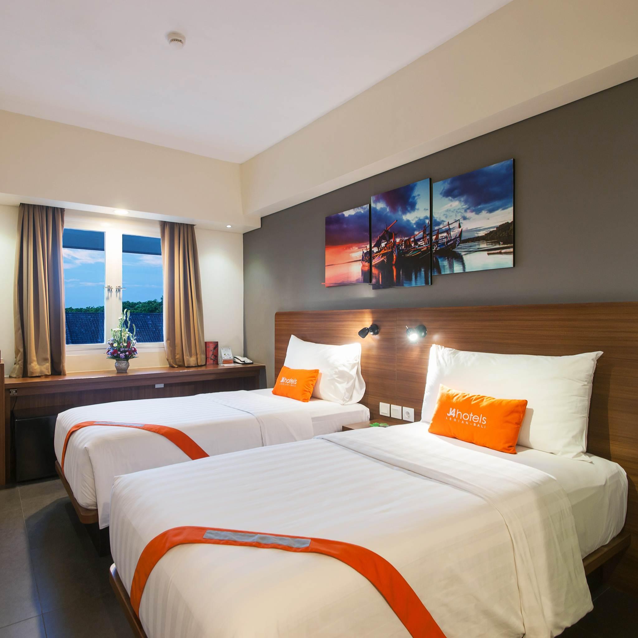 J4 Hotels Legian Экстерьер фото